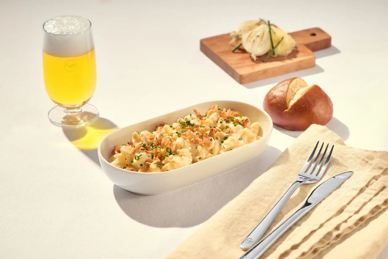 CREAMY CHEESE SPAETZLE